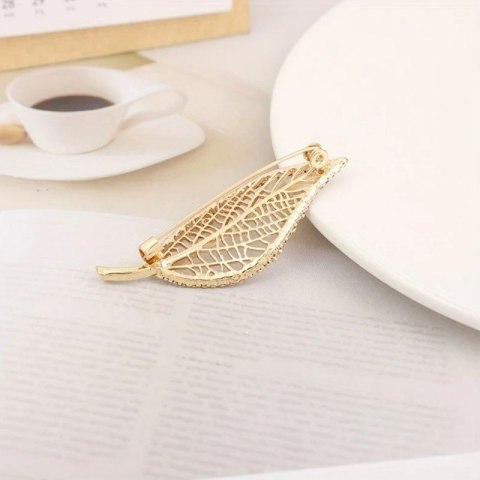 Broszka ozdobna - liść z cyrkoniami BZ212